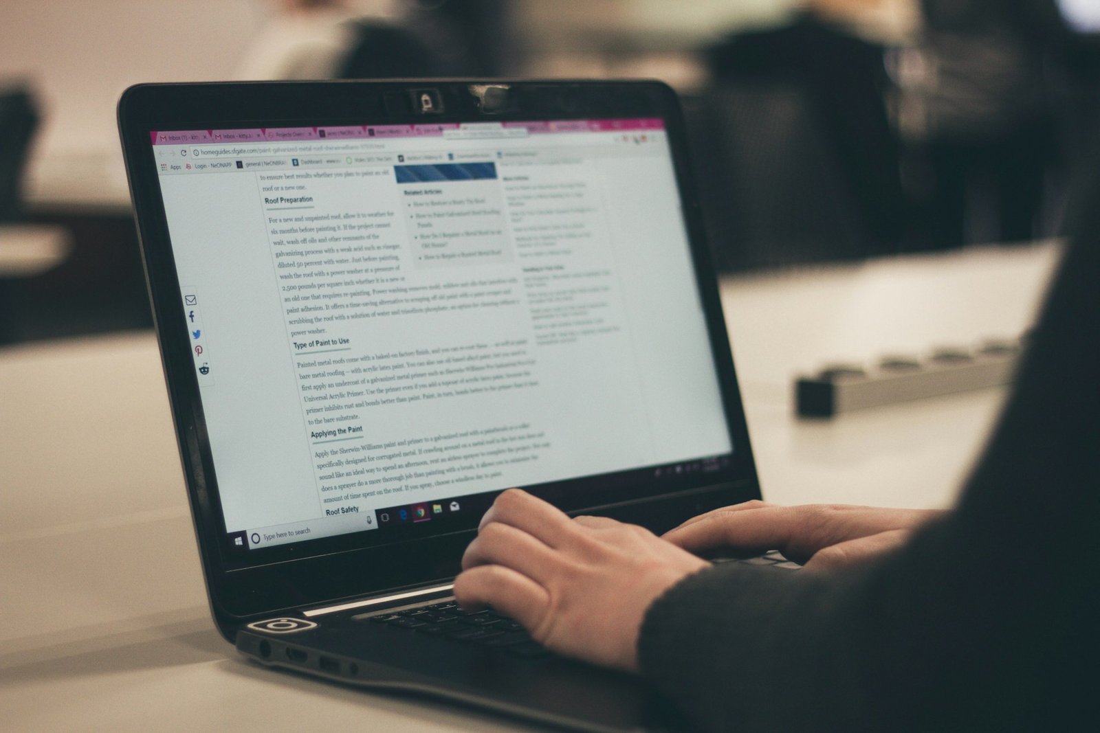 best content writing agency Uk - SEO content services - website content writers in UK - DM Nexa Marketing
